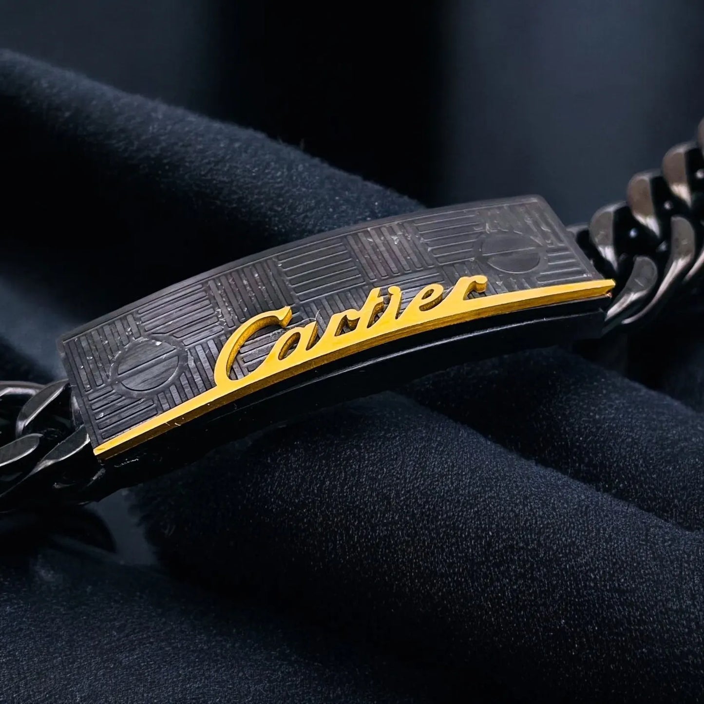 Men's Luxury Two-Tone ID Bracelet – Black & 18K Gold Stainless Steel, Anti-Tarnish Curb Chain